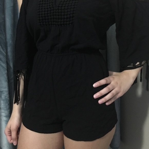 Romper - Picture 2 of 6